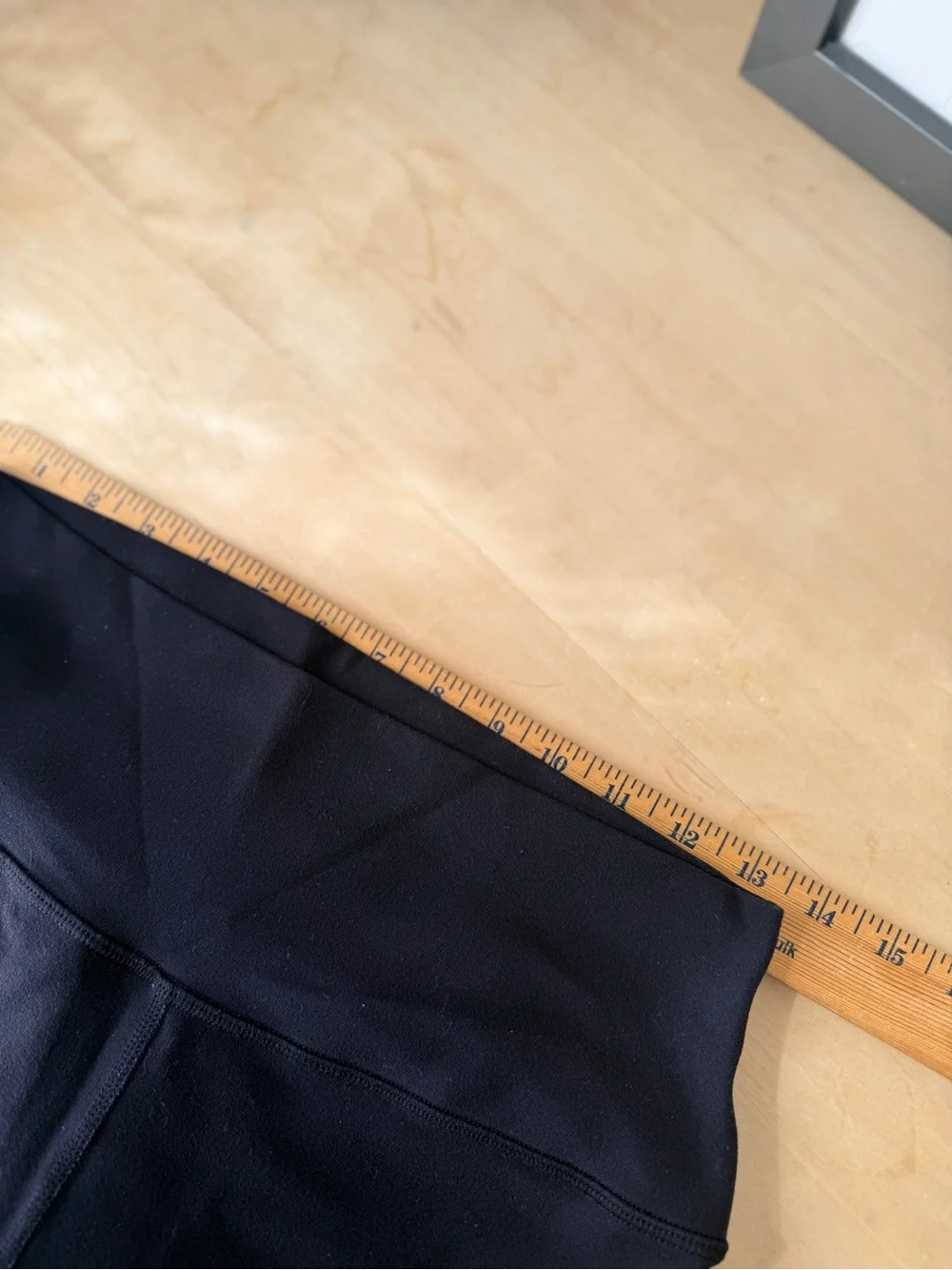 Alo Black Leggings - small